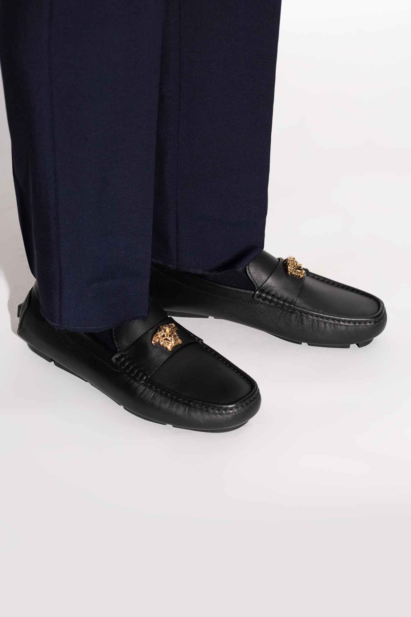チングゥ Black Leather loafers with Medusa head Versace - Vitkac GB